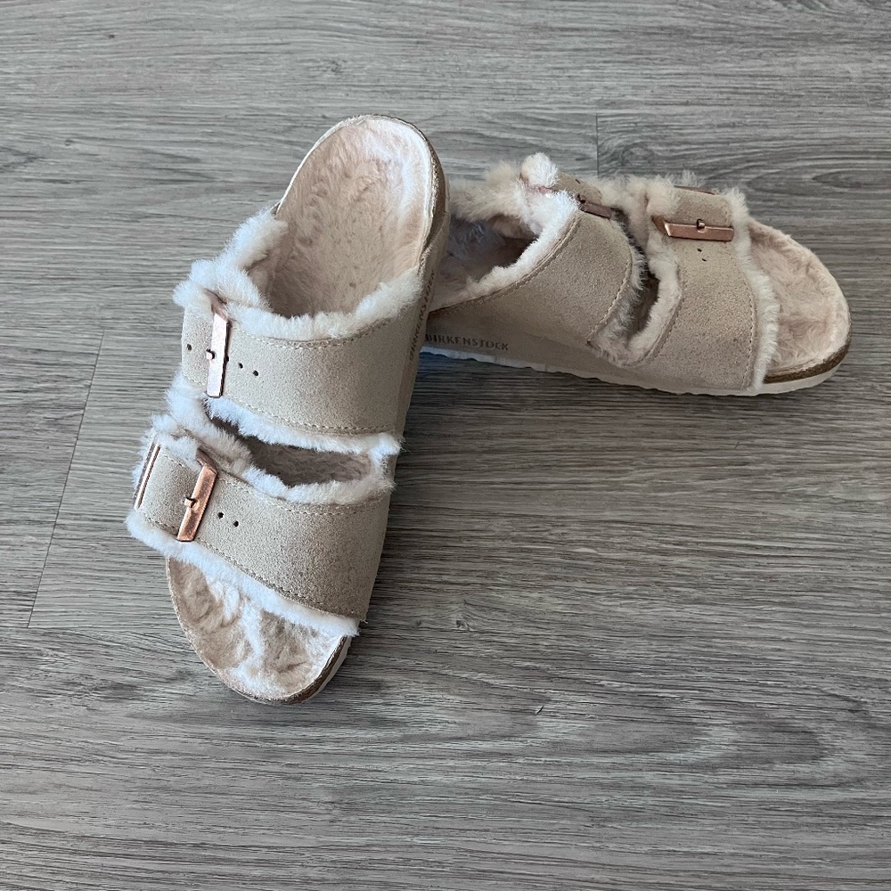 Women's Birkenstock Taupe Arizona Shearling - Suede 37EU